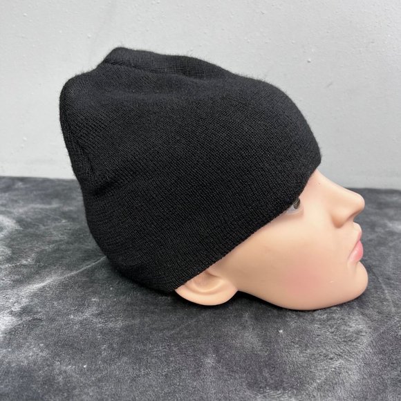 Skull Beanie Hat Black Knit Winter Embroidered Acrylic Child Size Crossbones - Picture 3 of 8